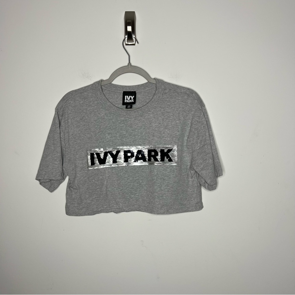 Ivy Park Crop Top Womens XS Gray Reversible Sequin Logo Graphic Short Sleeve